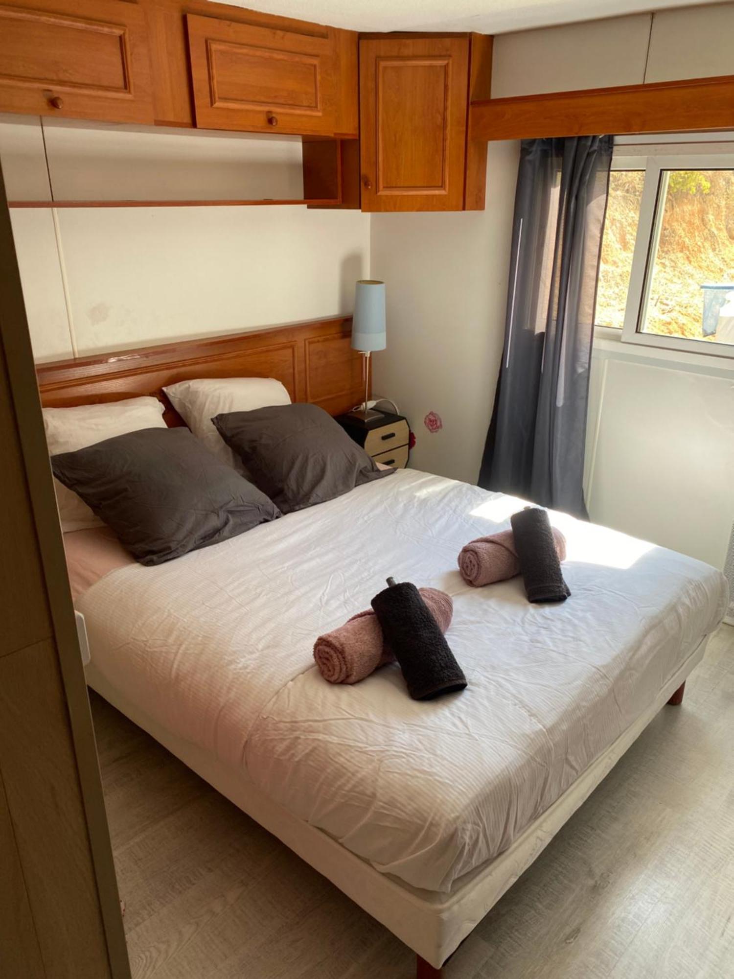 Bungalow Avec Piscine Privative Proche Aix En Provence La Barben المظهر الخارجي الصورة